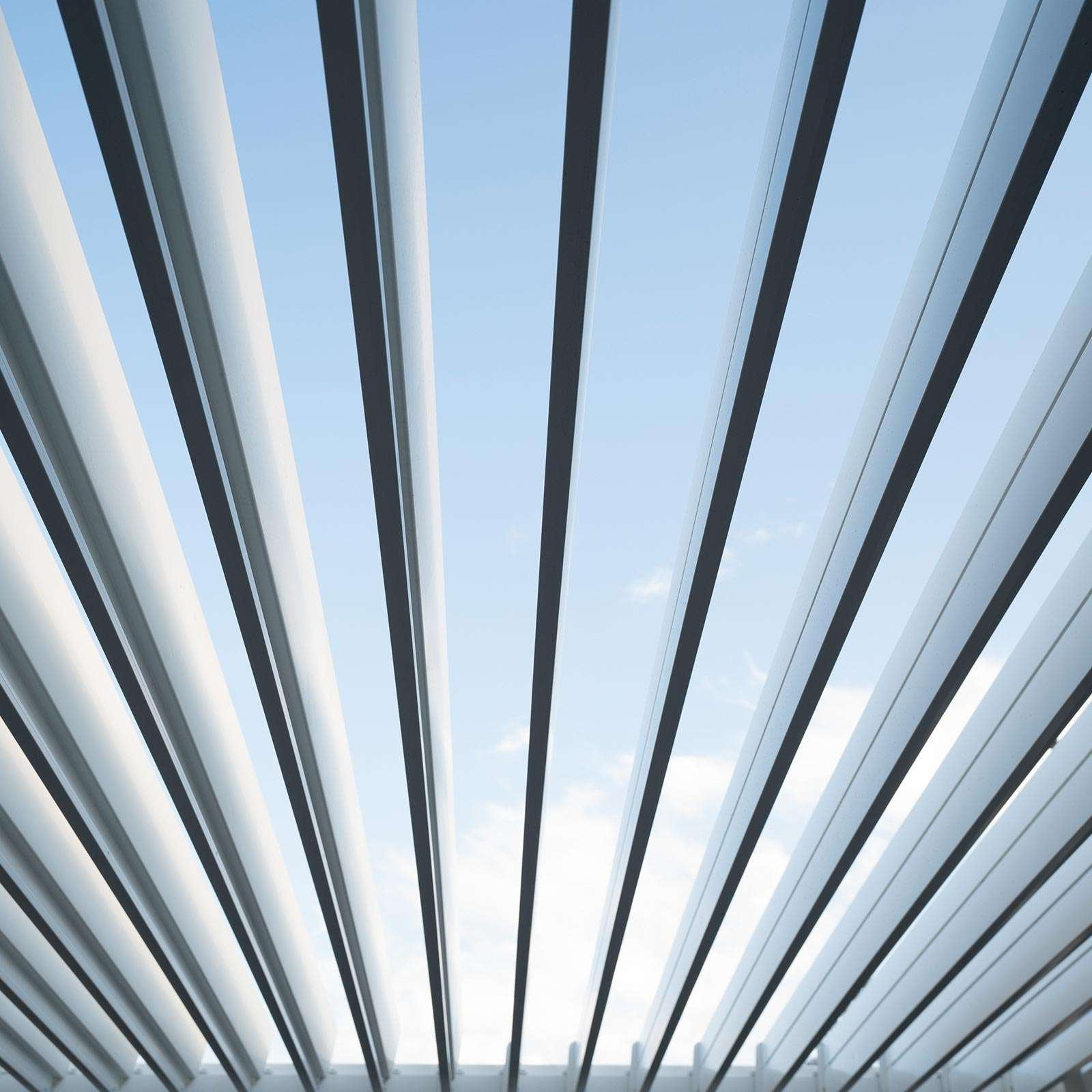 6m x 3m Rectangular Aluminium Louvered Pergola – Grey - Image 5